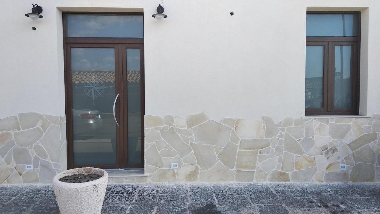 B&B Vecchia Darsena Augusta Kültér fotó