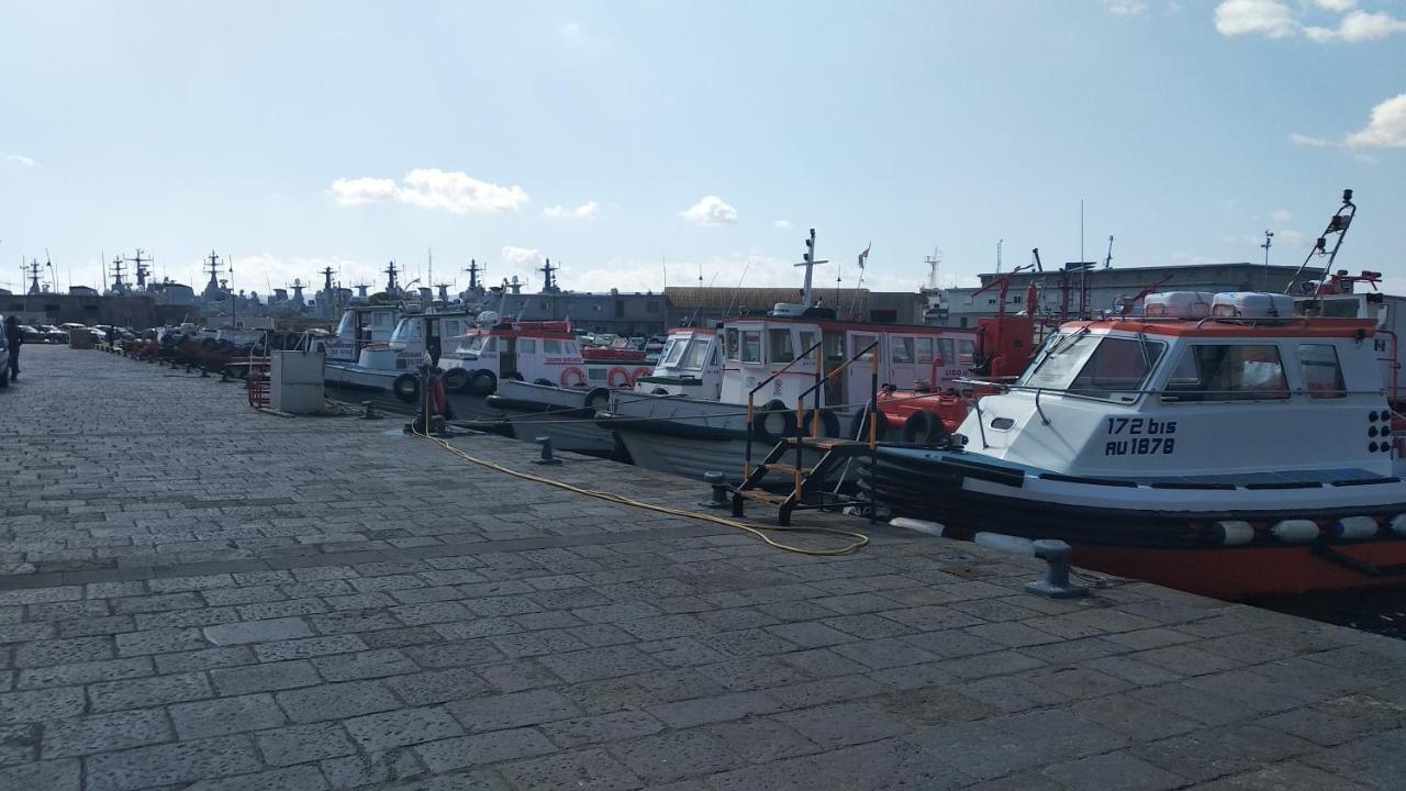 B&B Vecchia Darsena Augusta Kültér fotó